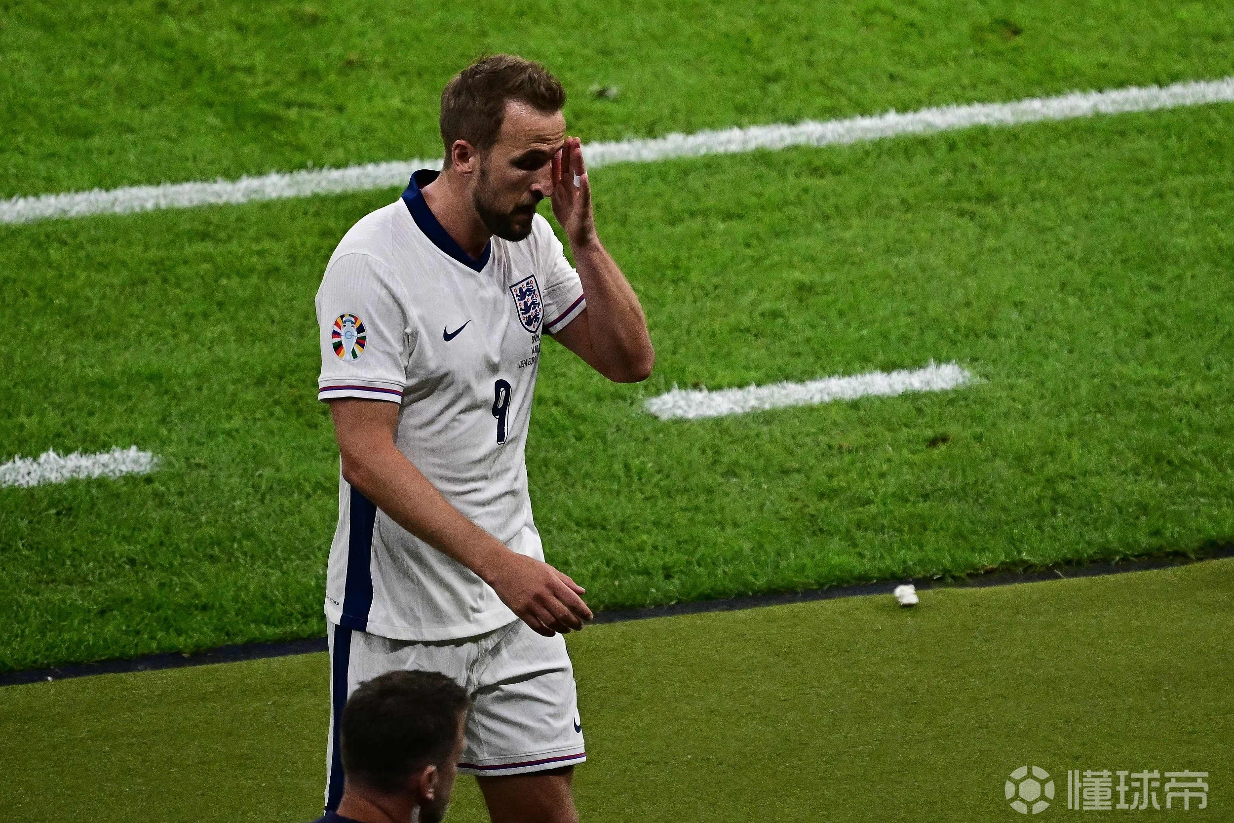 关于凯恩连续十场比赛得分超过伤愈复出，勇士冲击纪录！的信息