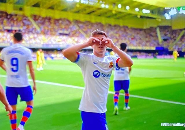 莱万多夫斯基新星大胜表现惊艳，RNG未来可期！