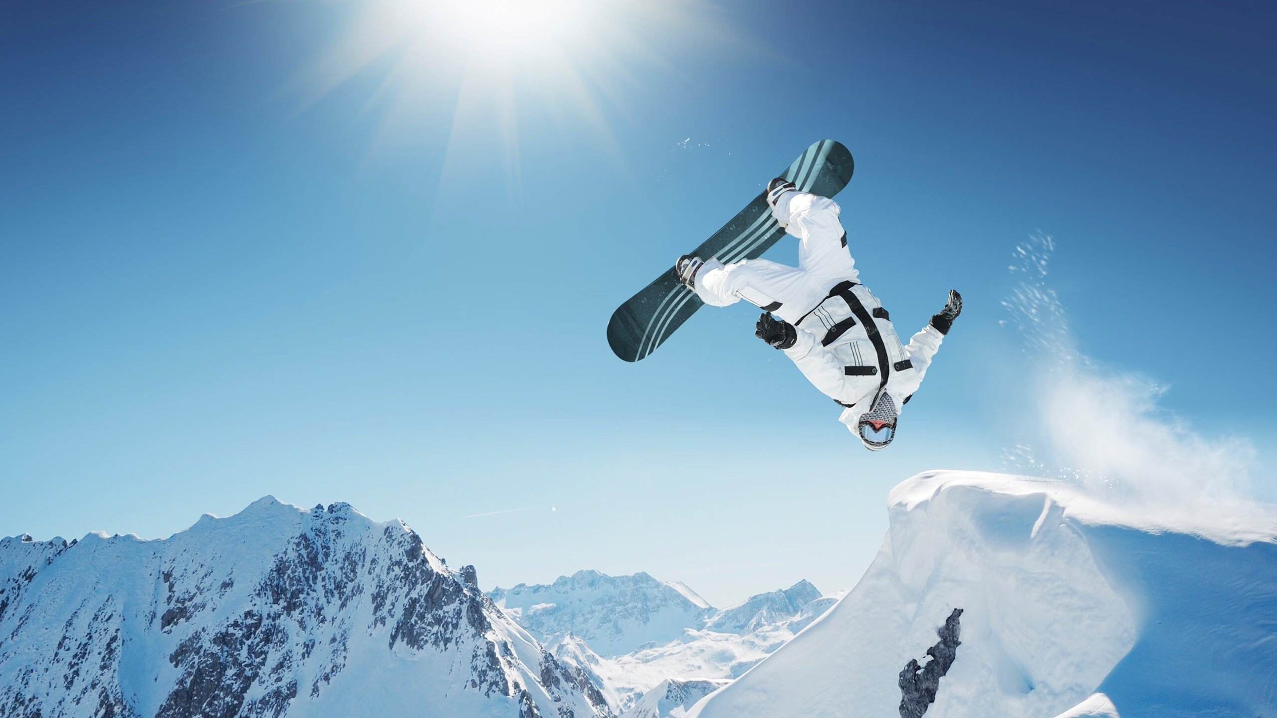 库里连续二十场比赛得分超过败北，FPX挑战极限！